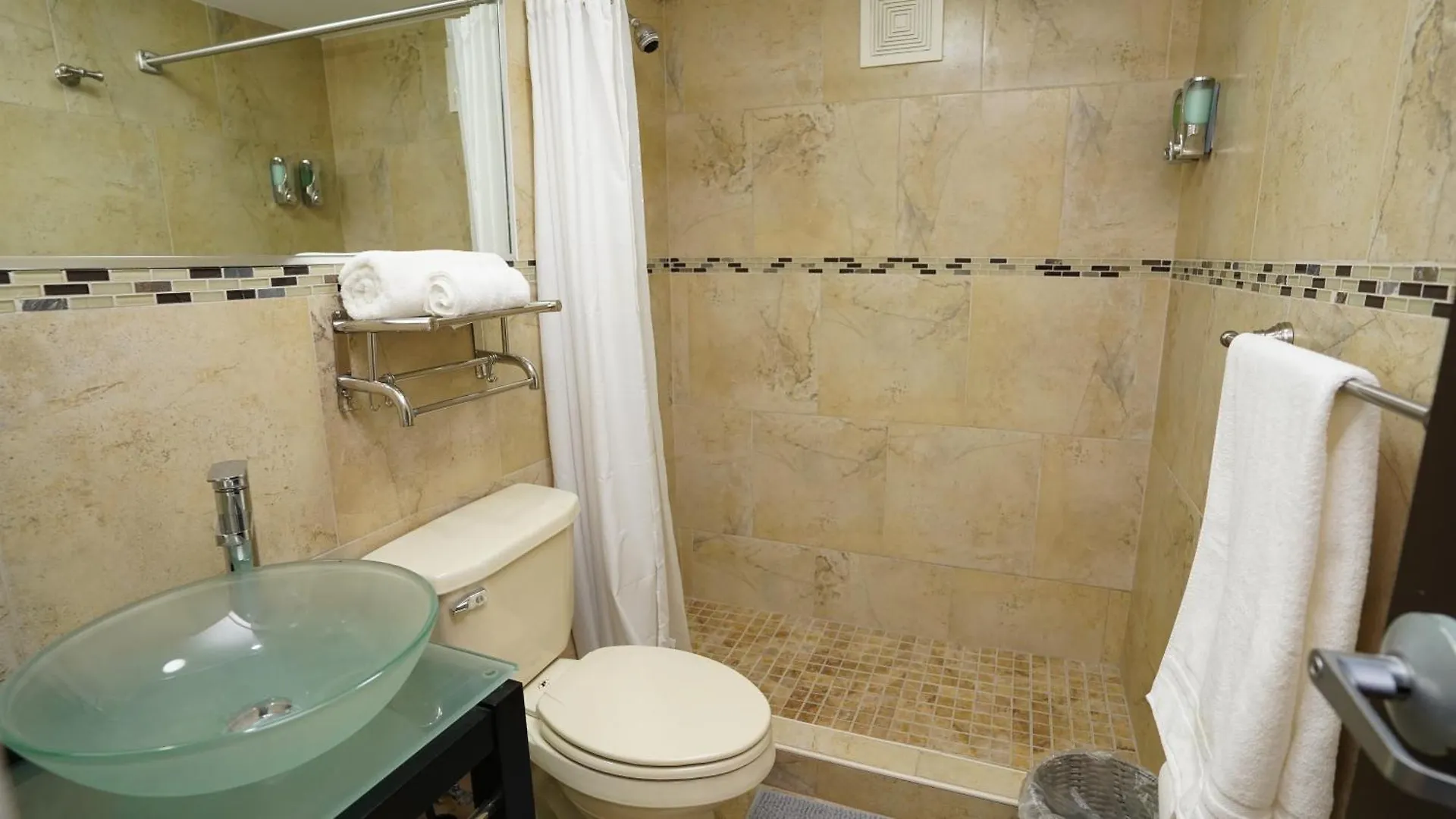 La Placita Suites Hotel-Suite 203 San Juan Puerto Rico