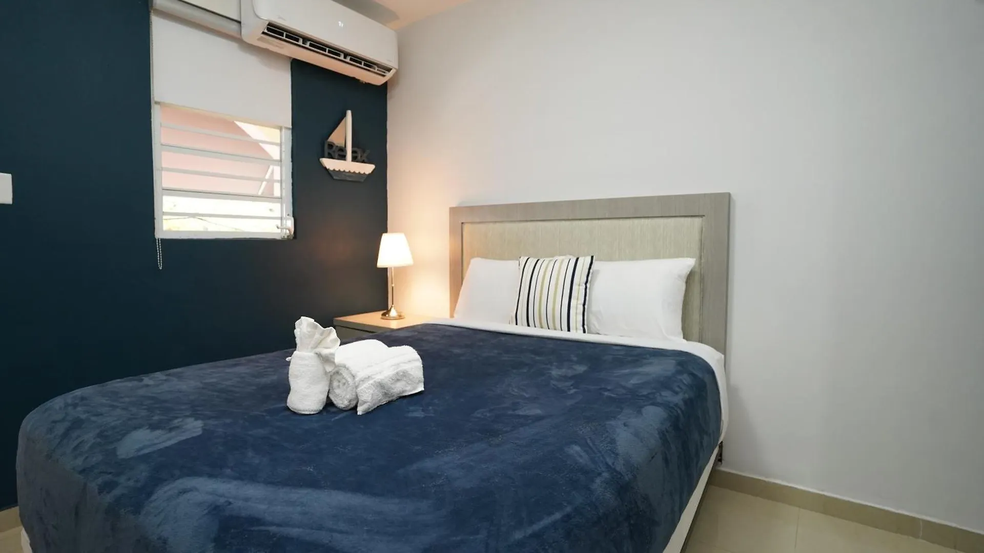 La Placita Suites Hotel-Suite 203 San Juan